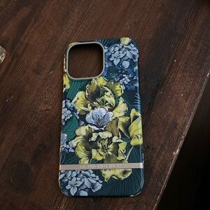 Richmond Finch iPhone 14plus max